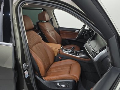 2022 BMW X7 缩略图 16