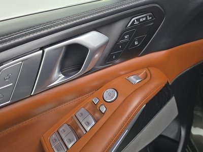 2022 BMW X7 缩略图 29