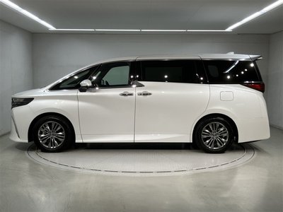 TOYOTA ALPHARD - 2