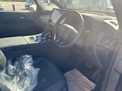 TOYOTA VELLFIRE - 9