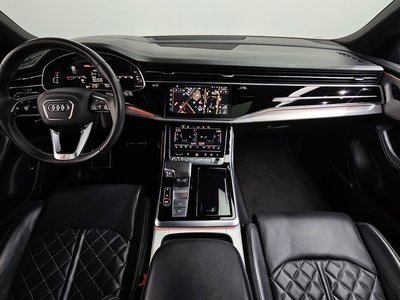 AUDI Q8 - 5