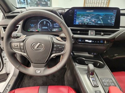 LEXUS UX - 9