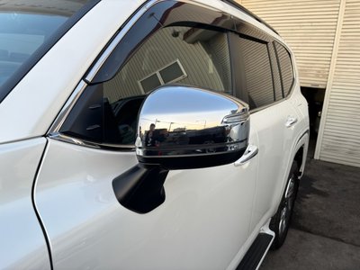 TOYOTA LAND CRUISER 300 - 6