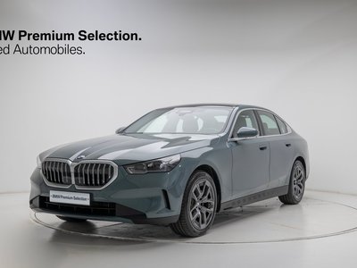 BMW 5 SERIES - 1