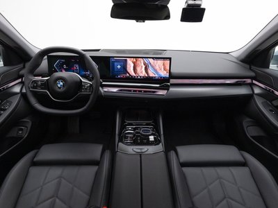 BMW 5 SERIES - 8