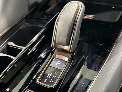 2024 Toyota VELLFIRE — миниатюра 25