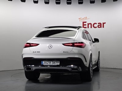 2025 Mercedes-BENZ GLE — фото 4