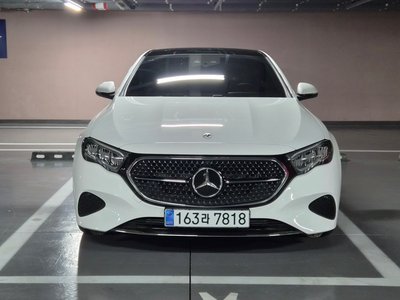 MERCEDES-BENZ E-CLASS - 2