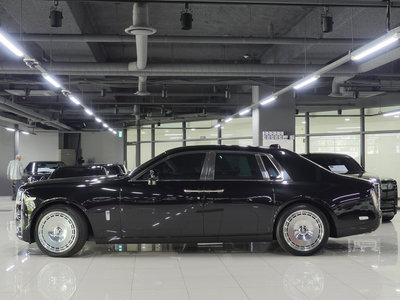 ROLLS-ROYCE PHANTOM - 5