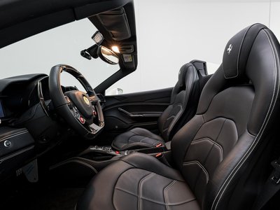 FERRARI 488 SPIDER - 9