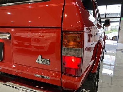 TOYOTA LAND CRUISER - 10