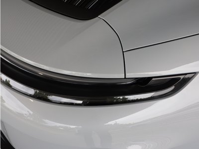 PORSCHE 911 - 9