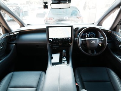TOYOTA ALPHARD - 2