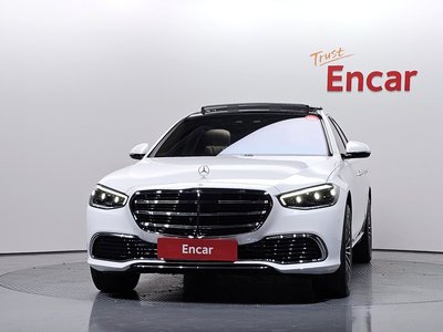 2025 Mercedes-BENZ S-CLASS photo 2