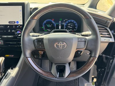 TOYOTA VELLFIRE - 9