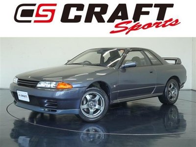 NISSAN SKYLINE GT-R