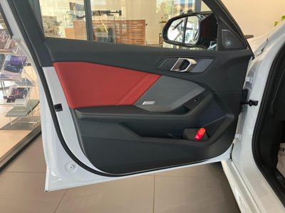 2025 BMW 1 SERIES thumbnail 58