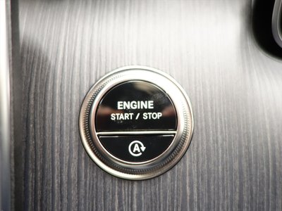 2025 Mercedes-BENZ C-CLASS 缩略图 22