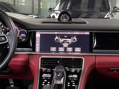2021 Porsche PANAMERA thumbnail 14