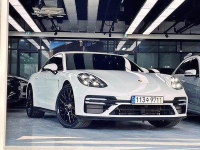 2021 Porsche PANAMERA thumbnail 19