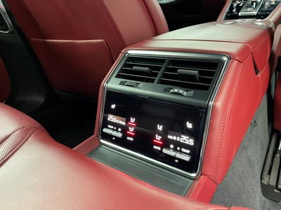 2021 Porsche PANAMERA thumbnail 15