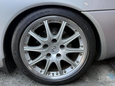 2002 Porsche 911 — миниатюра 12