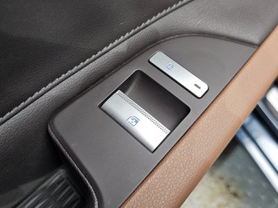 2021 Genesis G80 (RG3) — миниатюра 28