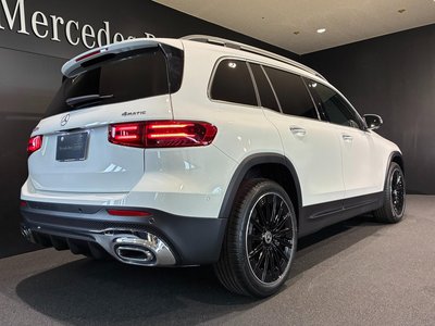 MERCEDES-BENZ GLB - 10