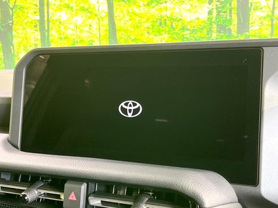 TOYOTA LAND CRUISER - 4