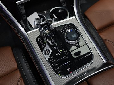 BMW 8 SERIES - 9
