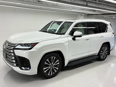 صورة 1 لـ 2025 Lexus LX