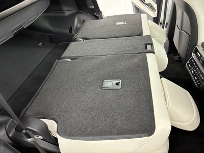صورة مصغرة 55 لـ 2025 Lexus LX