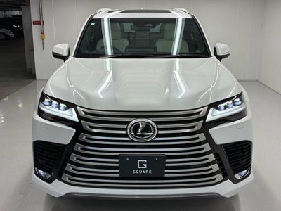 صورة 7 لـ 2025 Lexus LX