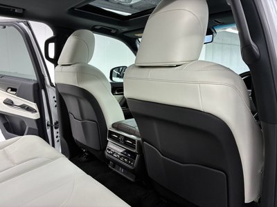 صورة مصغرة 49 لـ 2025 Lexus LX
