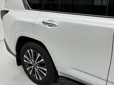 صورة مصغرة 69 لـ 2025 Lexus LX