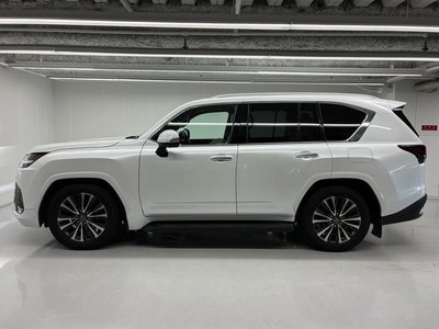 صورة مصغرة 16 لـ 2025 Lexus LX