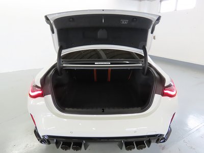 صورة مصغرة 32 لـ 2025 BMW M4 COUPE