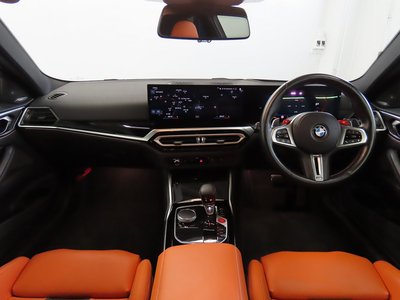 صورة 6 لـ 2025 BMW M4 COUPE