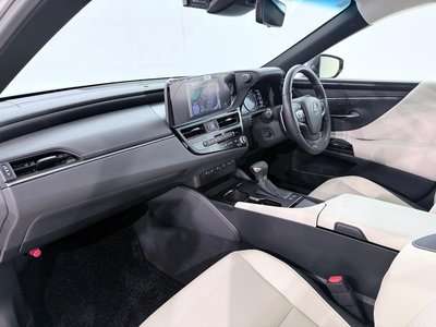 2024 Lexus ES 缩略图 40