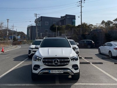 MERCEDES-BENZ GLE - 1