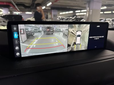 2023 Genesis GV80 thumbnail 14