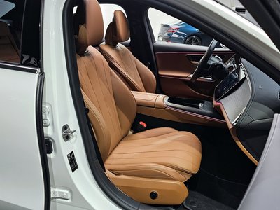 MERCEDES-BENZ E-CLASS - 10