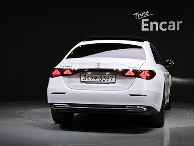 MERCEDES-BENZ E-CLASS - 4