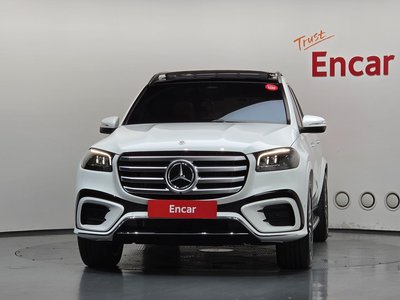2025 Mercedes-BENZ GLS — фото 2