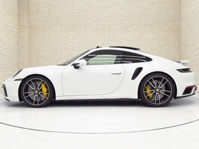 PORSCHE 911 - 6