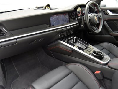 PORSCHE 911 - 10