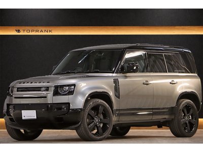 LAND ROVER DEFENDER - 1