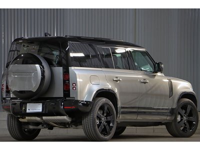 LAND ROVER DEFENDER - 2