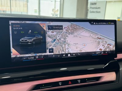 2025 BMW 5 SERIES thumbnail 12