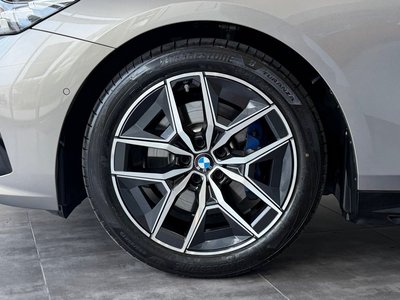 2025 BMW 5 SERIES photo 6